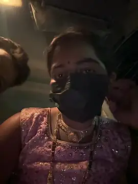 YOURBHABI143 Webcam-Show