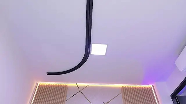 XXX chat uživo modela dulce_kitty1