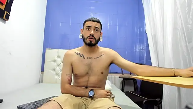 BrunoCarzon Live XXX-Chat