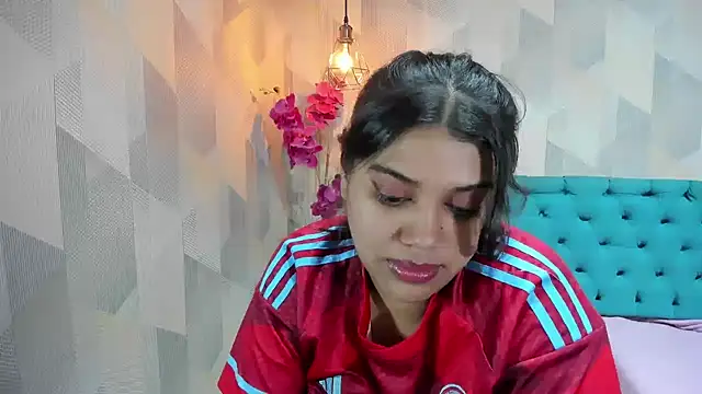 LindaBreeS Live XXX-Chat