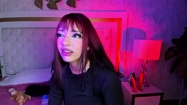 Živý XXX chat Effy_Kessler