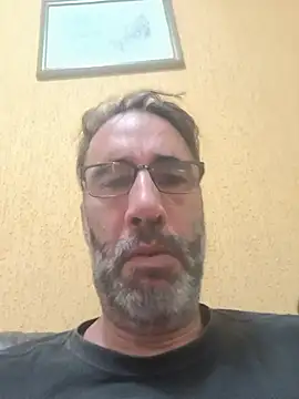 Czat XXX na żywo – Tiojhonny