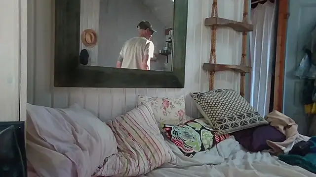 Stock-Holmes Live XXX-chat