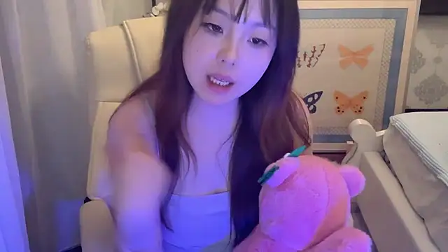 LongLongQueen's Live XXX Chat