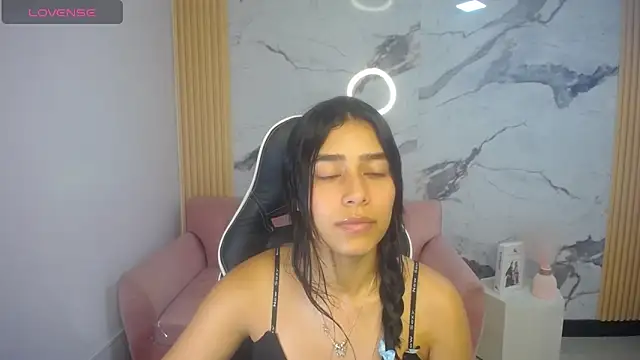 HotStreawberry_ch Chat XXX in diretta