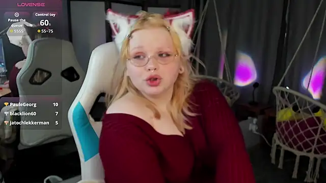 LottieReed – Naživo XXX chat