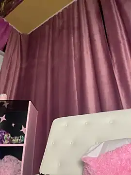 Dari_Toy_'s Live XXX Chat