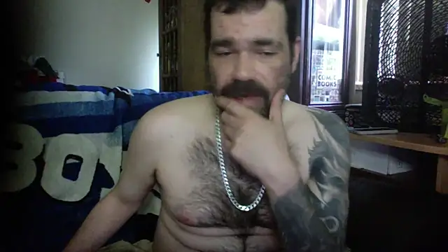 KinkyTOMan élő XXX-chatje