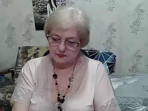 Renata62011 现场XXX聊天