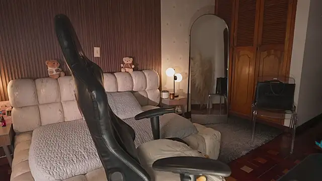 XXX chat uživo modela KateOwens