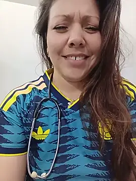 SARA_21- – Naživo XXX chat