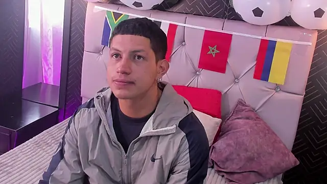 Tony_Zackkn Live XXX chat