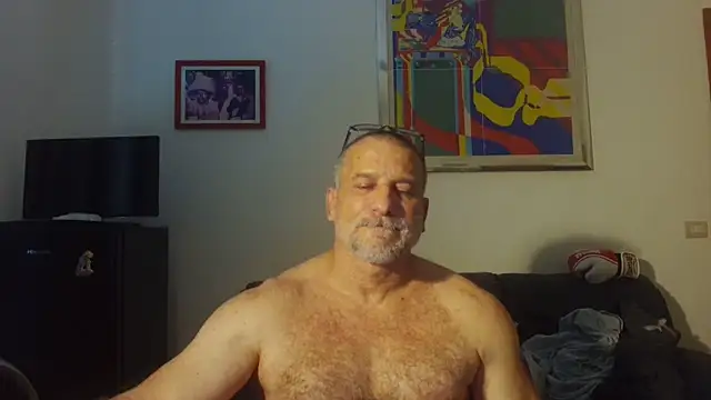 Mauro7788 Adlı Modelin Canlı XXX Sohbeti