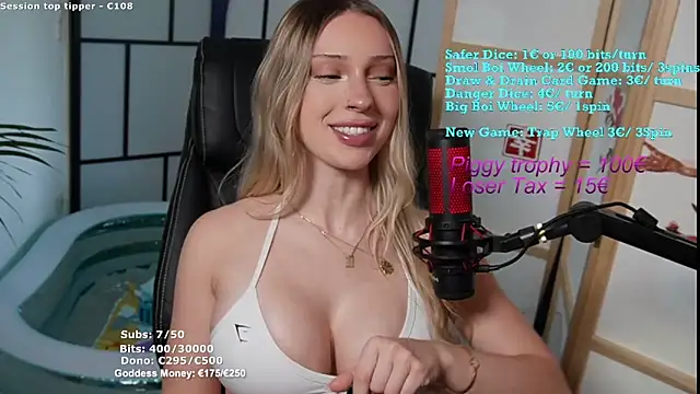 cymaishere's Live XXX Chat