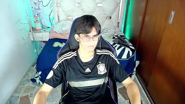 Chat +18 de zxvn_n ao vivo