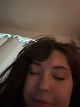 JennKenobi লাইভ XXX চ্যাট