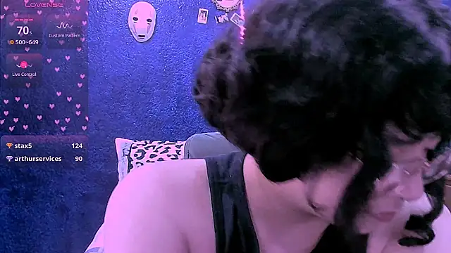 NinaYellow's Live XXX Chat