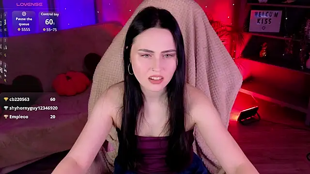 NoraLumi's Live XXX Chat
