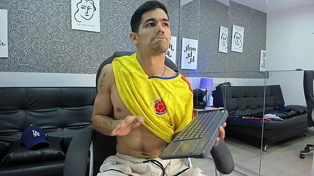 Jared_Cole 即時 XXX 聊天