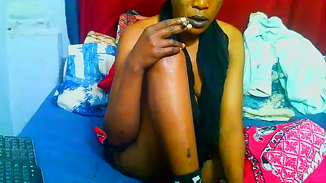 freaky_naughty লাইভ XXX চ্যাট