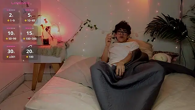 Онлайн чат XXX Matty_Sparkk