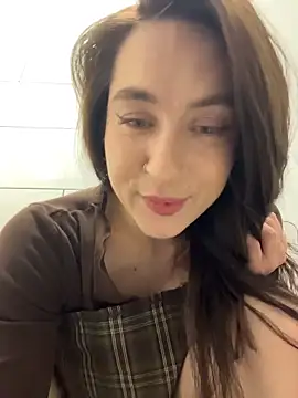 צ'אט XXX בשידור חי של Holly_Play