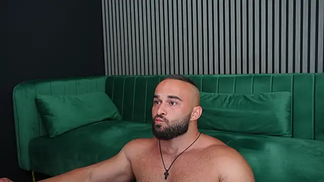 Czat XXX na żywo – tony_storm