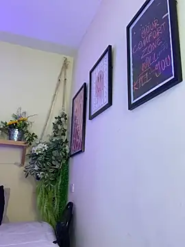 Chat XXX Live Franchezcaa_