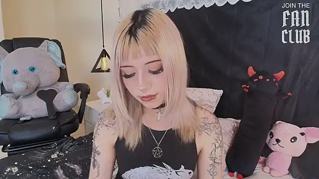 IvyBelle_ – Live XXX-chat
