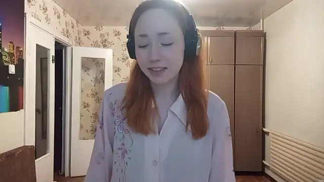 دردشة YaniraHeneisen الجنسية المباشرة