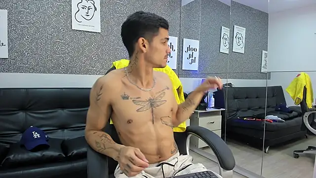 Chat +18 de Jared_Cole ao vivo