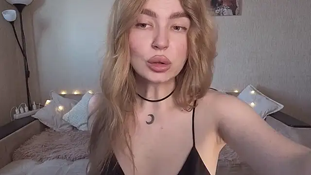 ViolettaLopez's Live XXX Chat