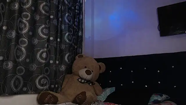 ANGELIQUE_KLANE XXX чат на живо