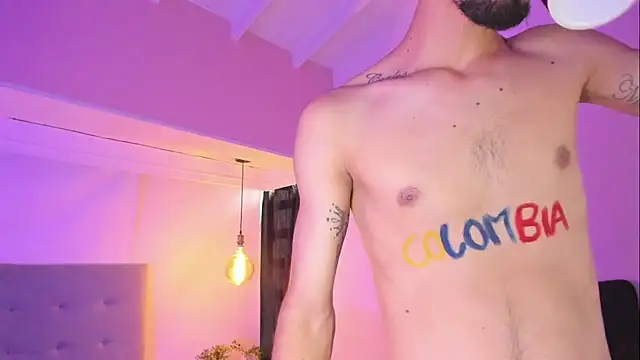 Chat XXX en directo de MichaelEvanss_