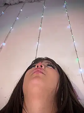 CharlotteMillers Chat XXX in diretta