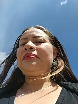 LaraCaliente Live XXX-chat
