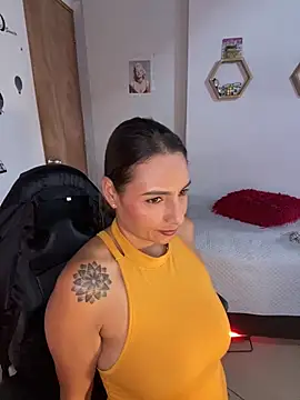 mykaelahoney: онлайн-секс-чат