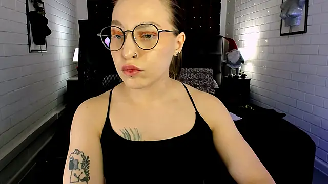 AphexQueen's Live XXX Chat