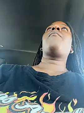 GirthGoddessCoco – Naživo XXX chat