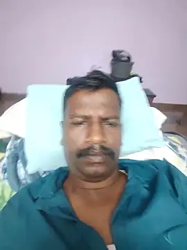 Show de Paramkeerthi na webcam