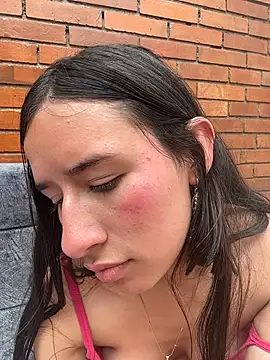 LilyRossi_ 现场XXX聊天