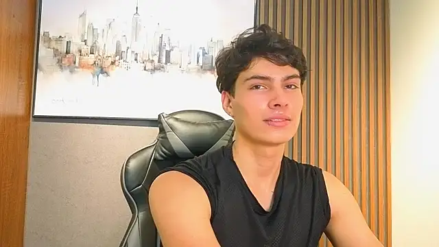 Esteban_Fire live XXX chat