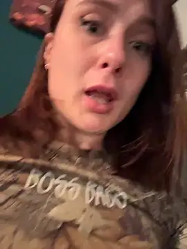 XXX chat uživo modela Dina_Tease
