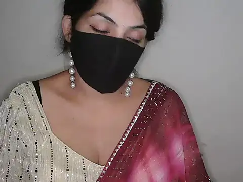 دردشة Reddy_Trisha الجنسية المباشرة