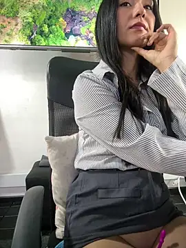 Chat XXX en directo de Amy_Kiitty_