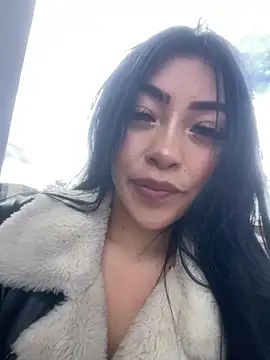 Chat XXX en directo de DAKOTA_SAKURA