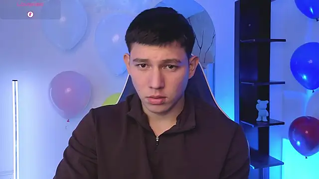 Chat +18 de JamesCr_ ao vivo