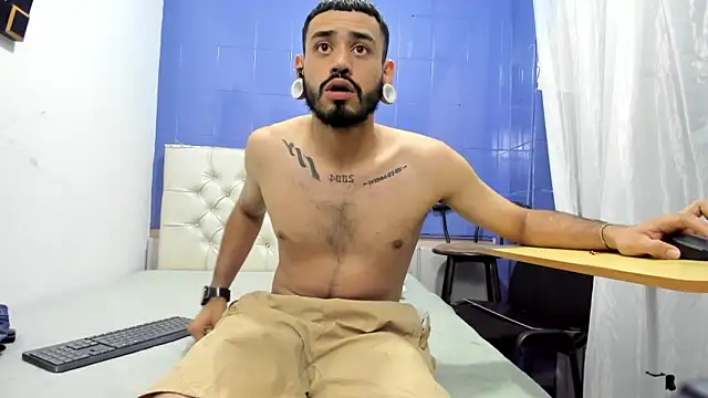 BrunoCarzon Live XXX-chat