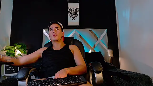 Alex-Rodriguezz 라이브 XXX 채팅
