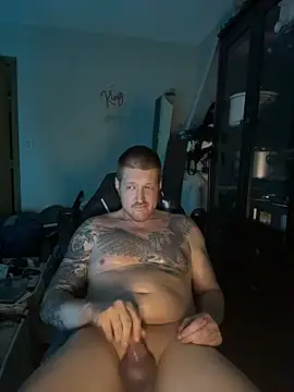 CloudyKingG's Live XXX Chat